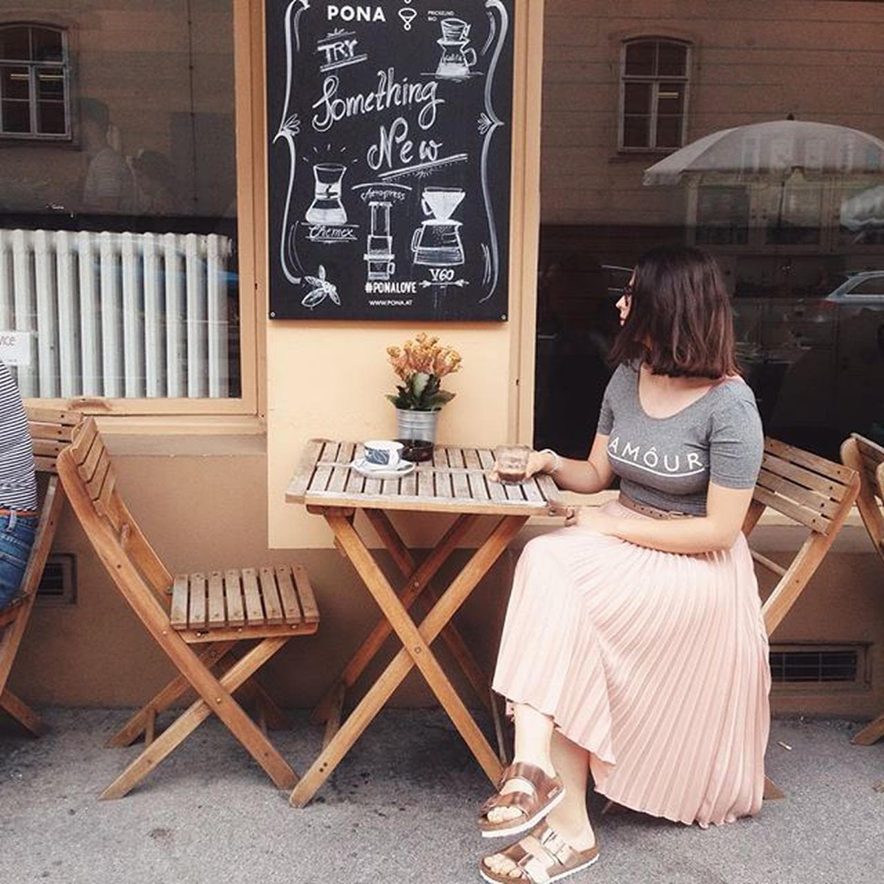 TRY Coffee: A Kpop Paradise for Music Lovers - Hình 4