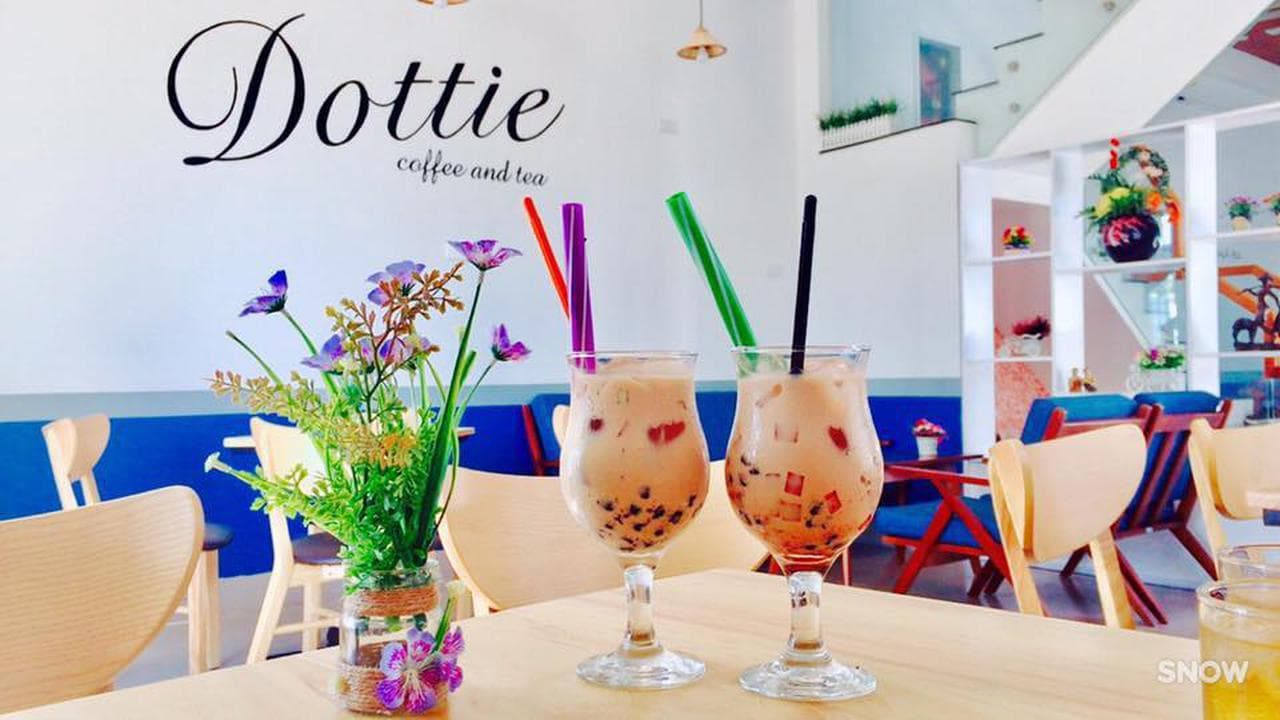 Dottie Coffee and Tea: Relaxation, Taste, and Open Space for Young People - Hình 3