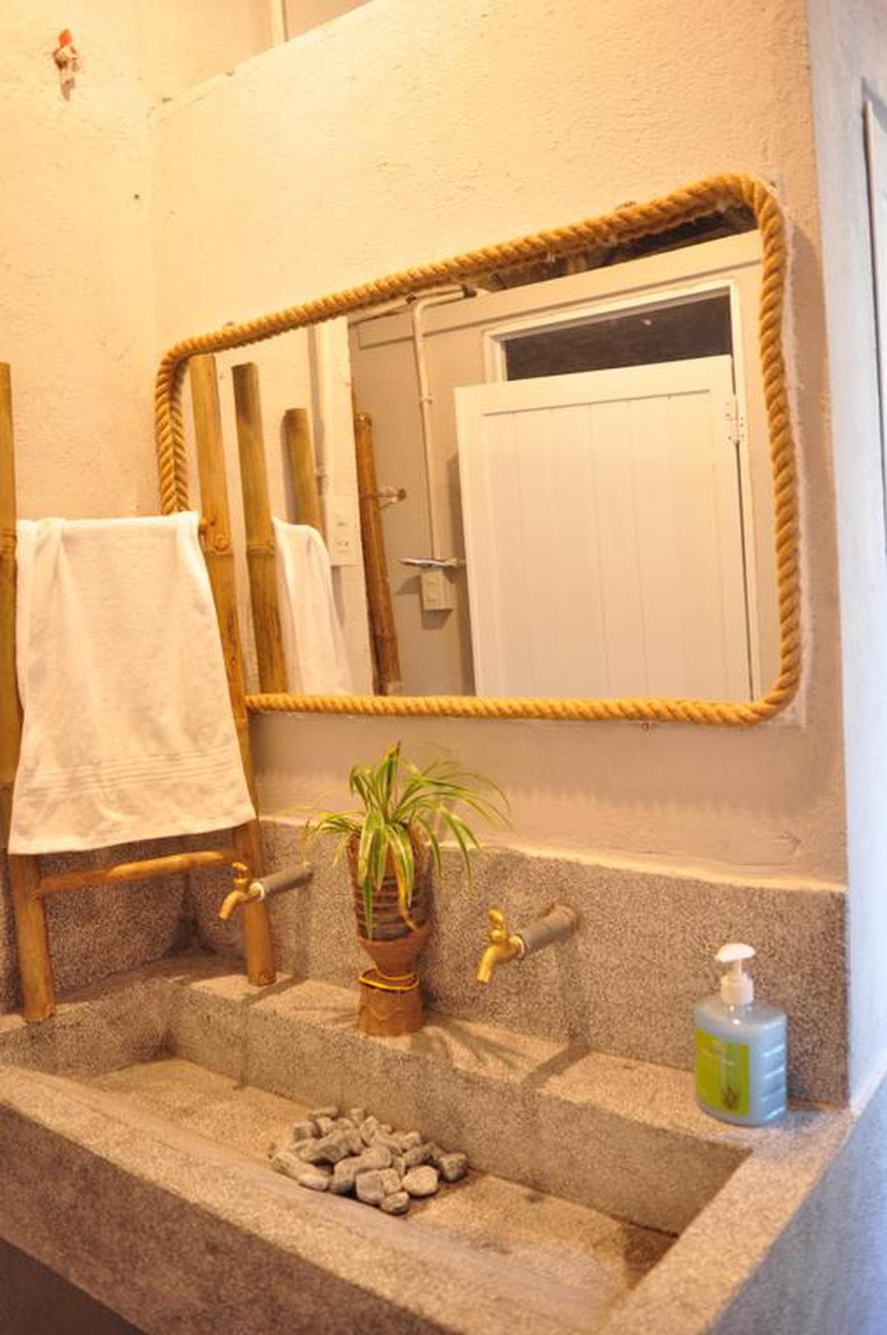 Village Hostel Nha Trang: Your Home Away From Home in Nha Trang - Hình 32