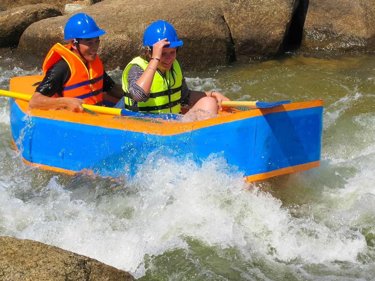 Waterland: A journey of natural exploration and adventurous challenges. - Hình 2