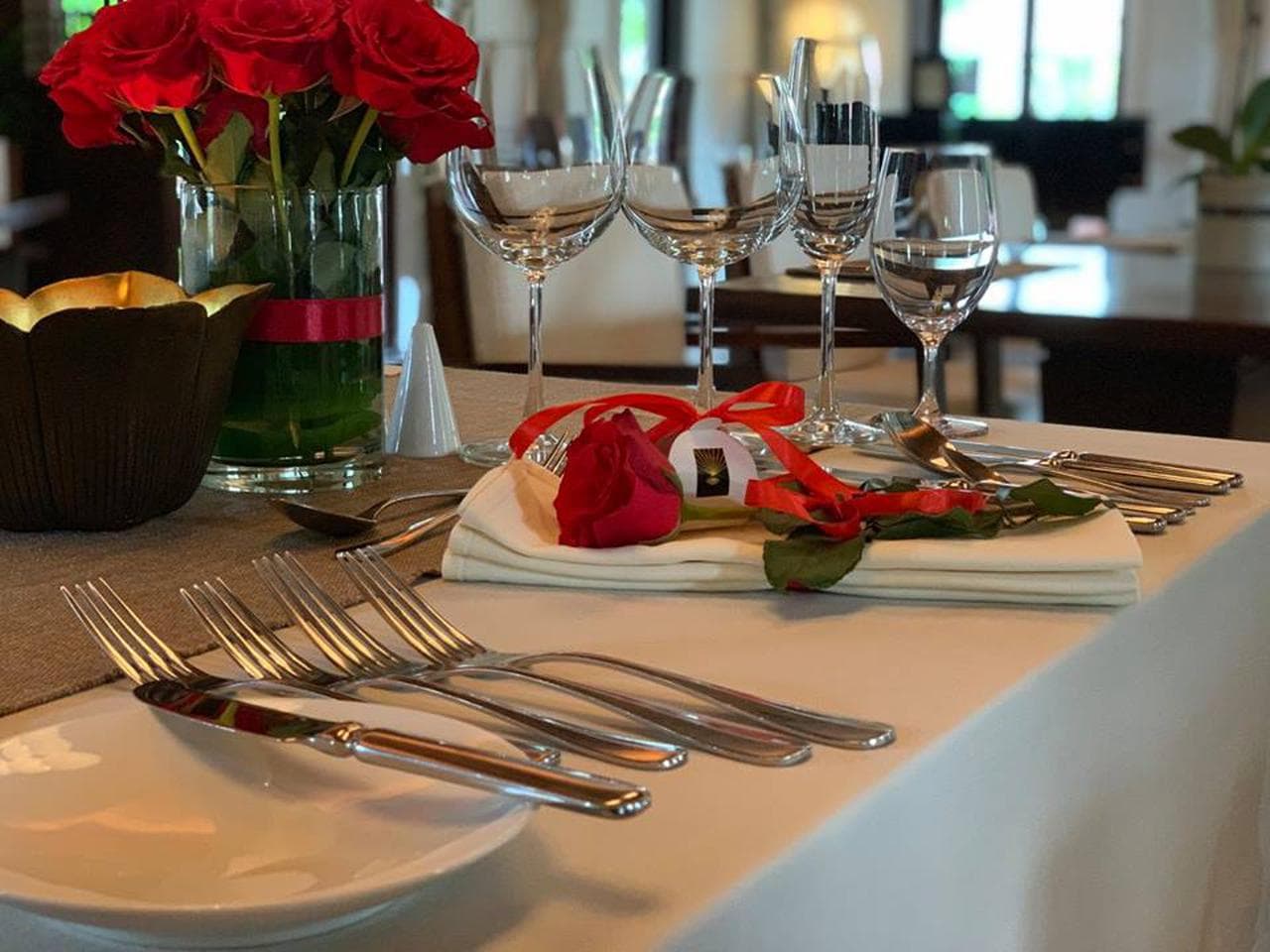 The Colonial: A Journey of Culinary Refinement and Luxury - Hình 3