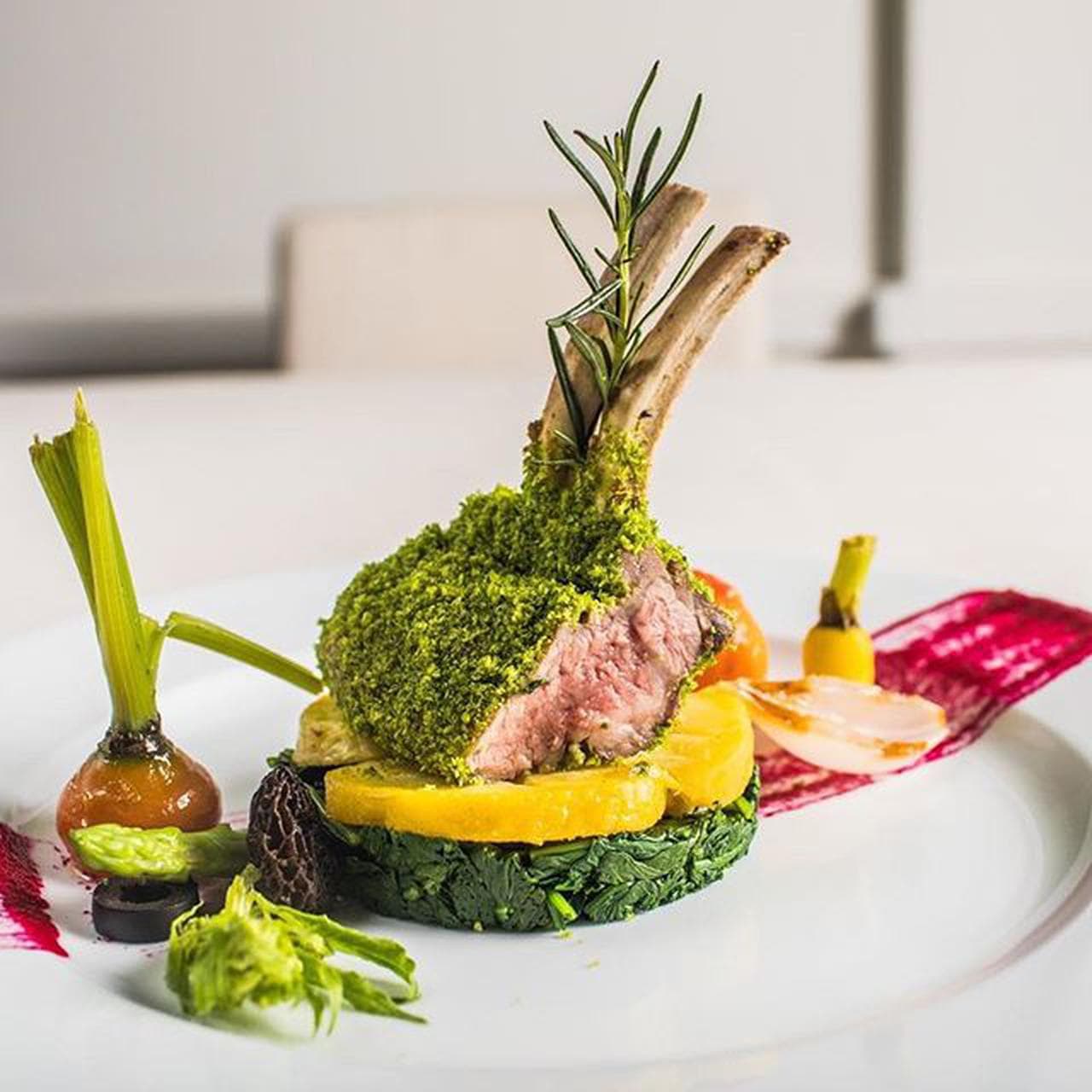The Colonial: A Journey of Culinary Refinement and Luxury - Hình 4