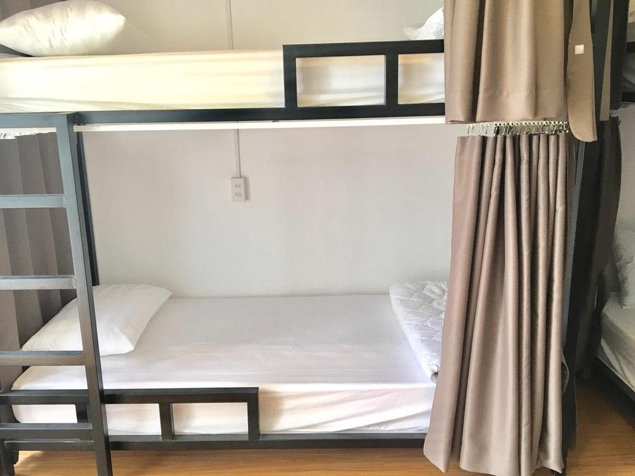 Vitamin Sea Hostel - Nha Trang @Downtown: Your Ideal Retreat for Adventure - Hình 29
