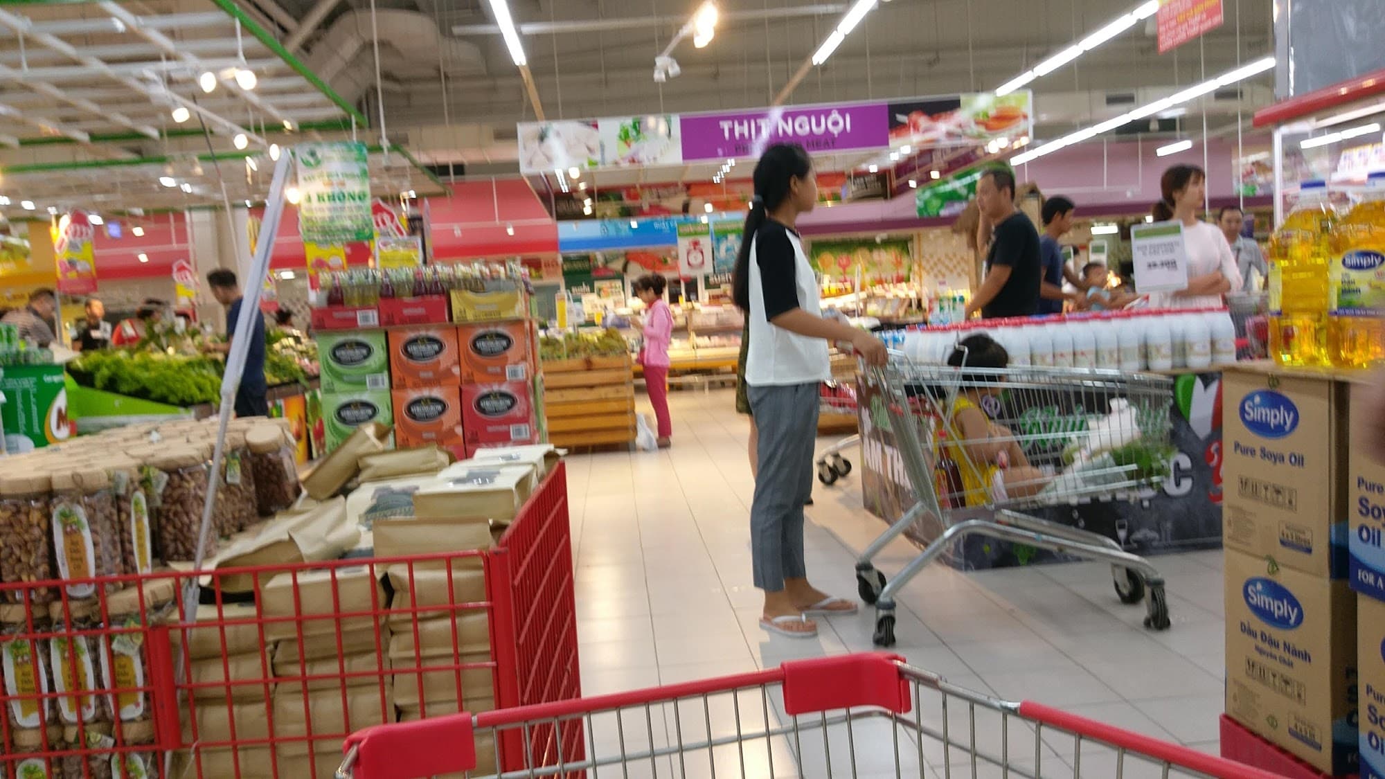 Big C Nha Trang: A Complete Shopping Experience. - Hình 1