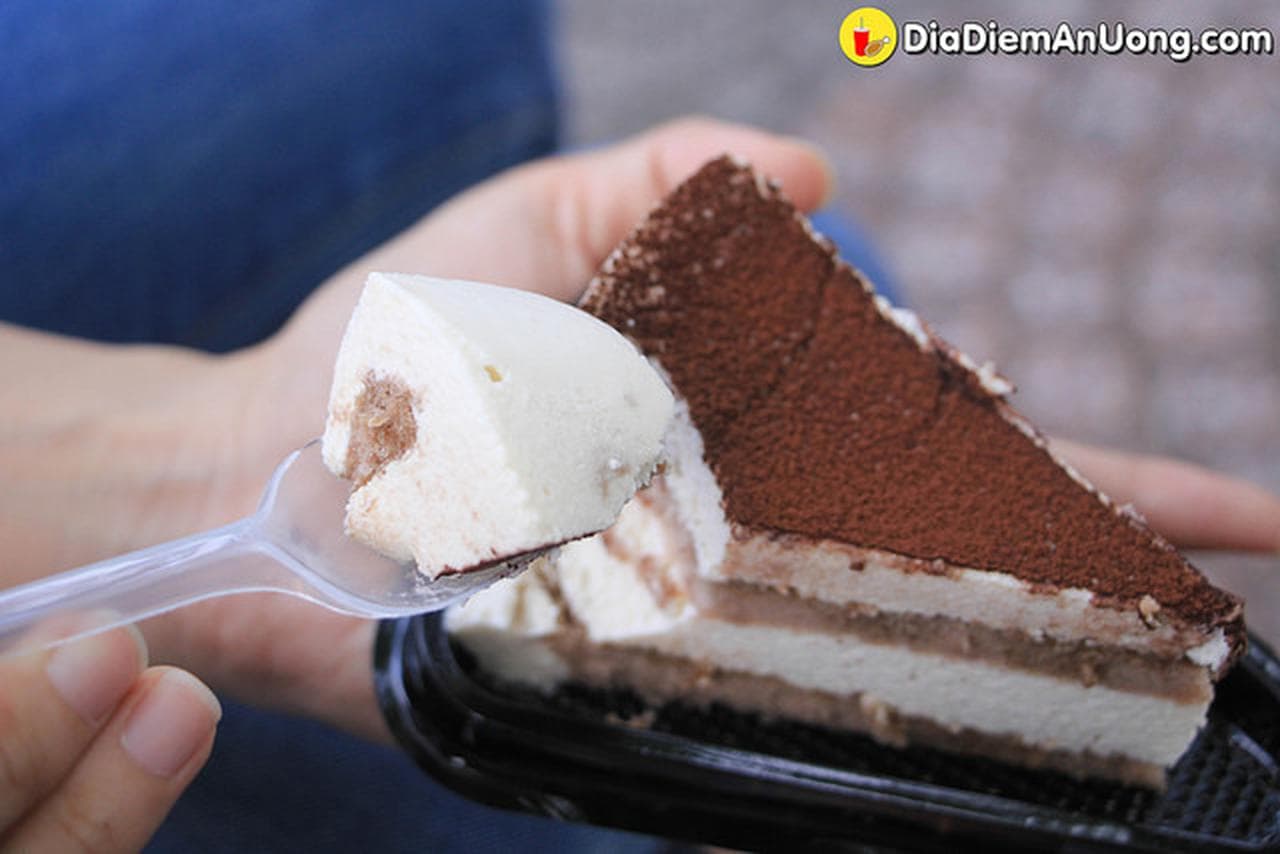 Us Cake: A Sweet Paradise for Nha Trang Travelers - Hình 3