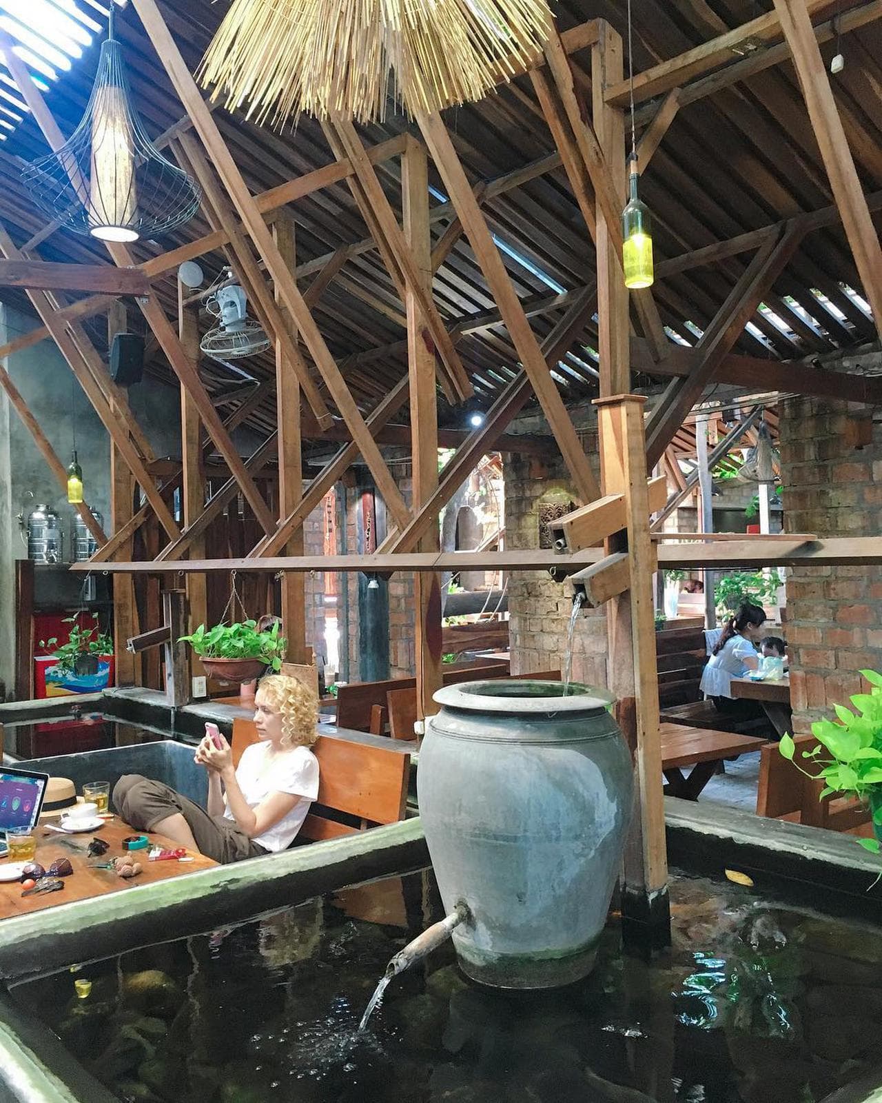 An Café: A Nostalgic Oasis in Nha Trang - Hình 8