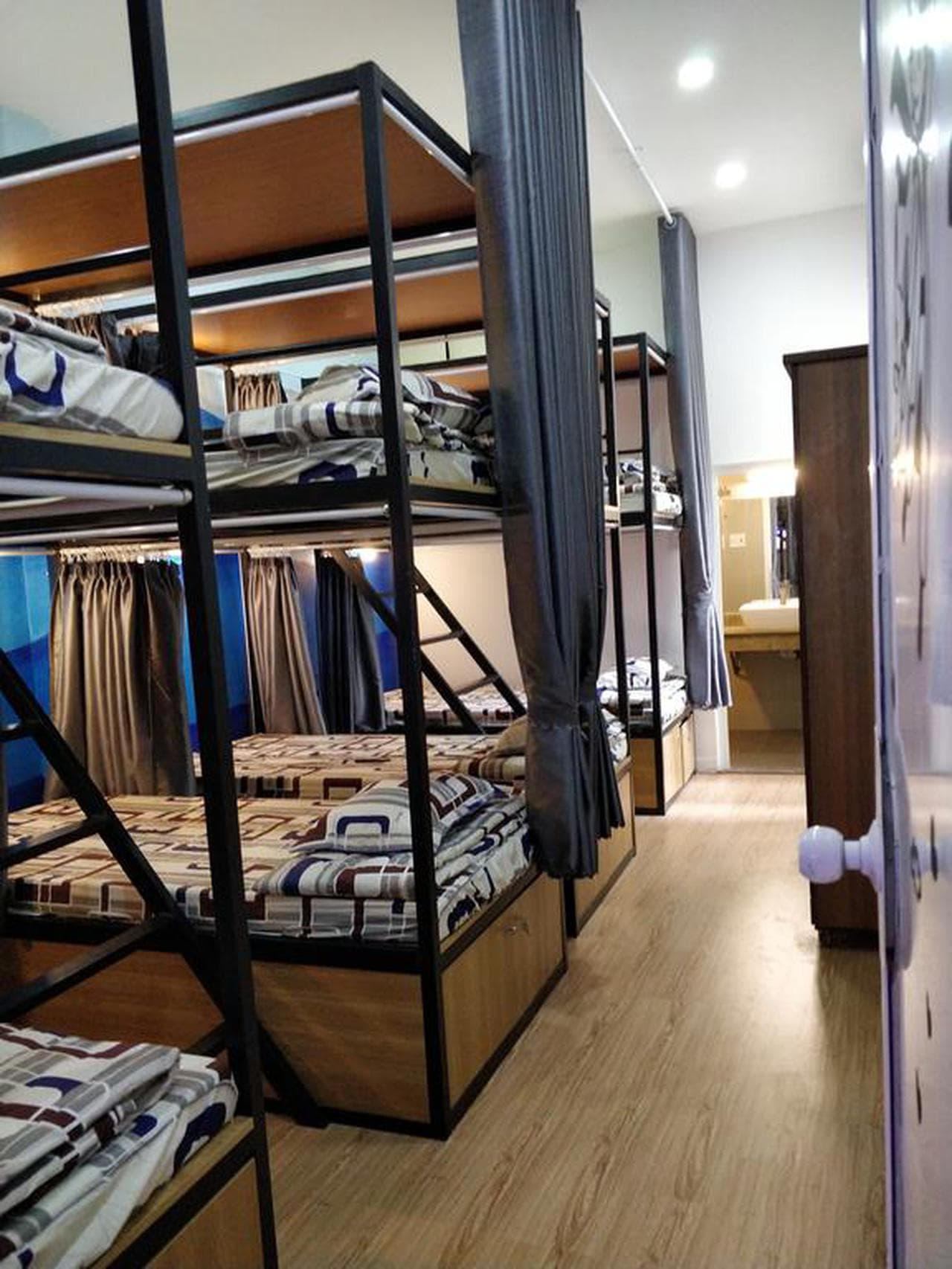Le Petit Prince Nha Trang Hostel: Your Perfect Base for Exploring Nha Trang's Beauty - Hình 4