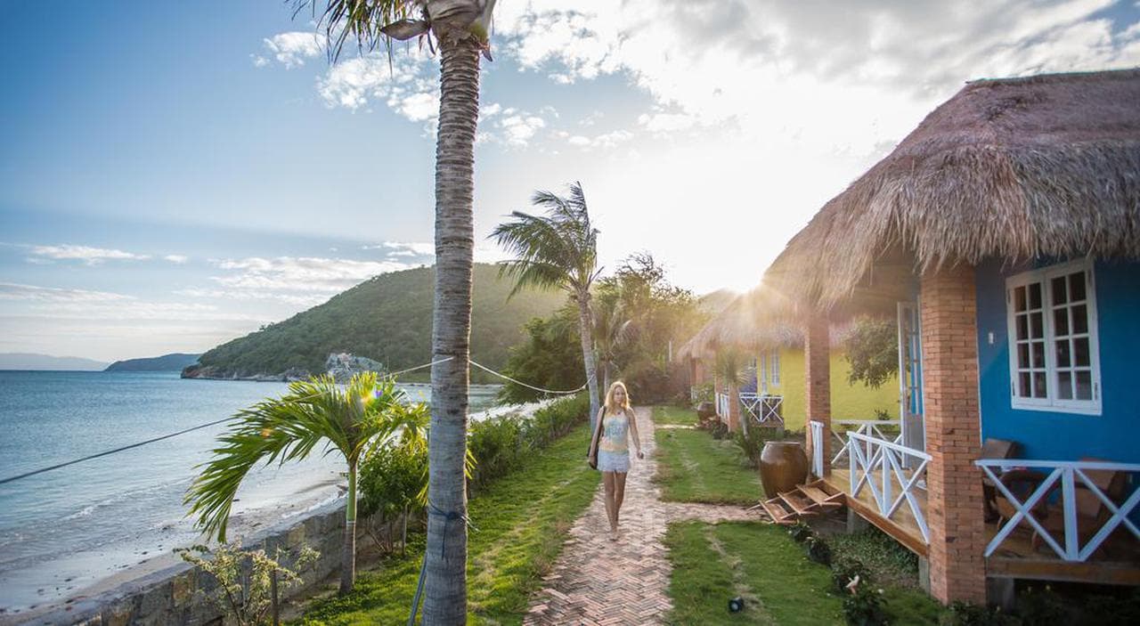 Ninhvana: A Dreamy Escape by the Sea - Hình 7