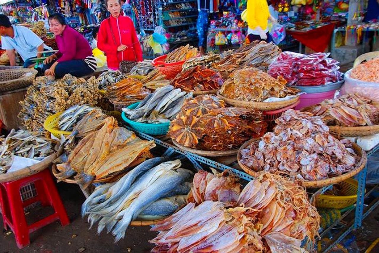 Chợ Đầm Nha Trang: Thiên đường mua sắm và ẩm thực - Hình 1