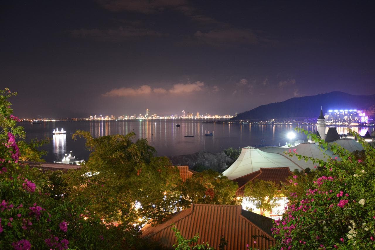 Nha Trang: where sunshine meets the sea, and fun never ends. - Hình 1