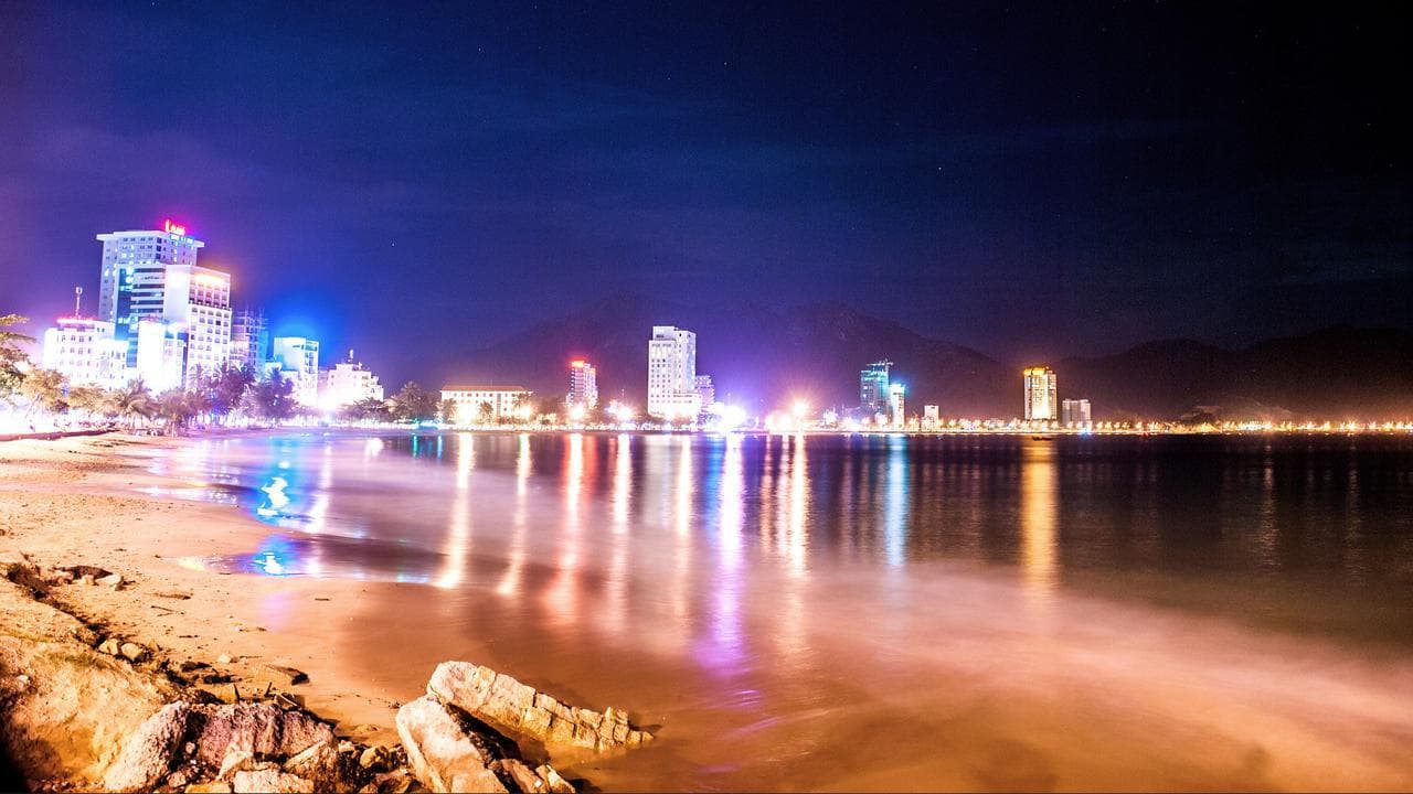 Nha Trang: where sunshine meets the sea, and fun never ends. - Hình 4
