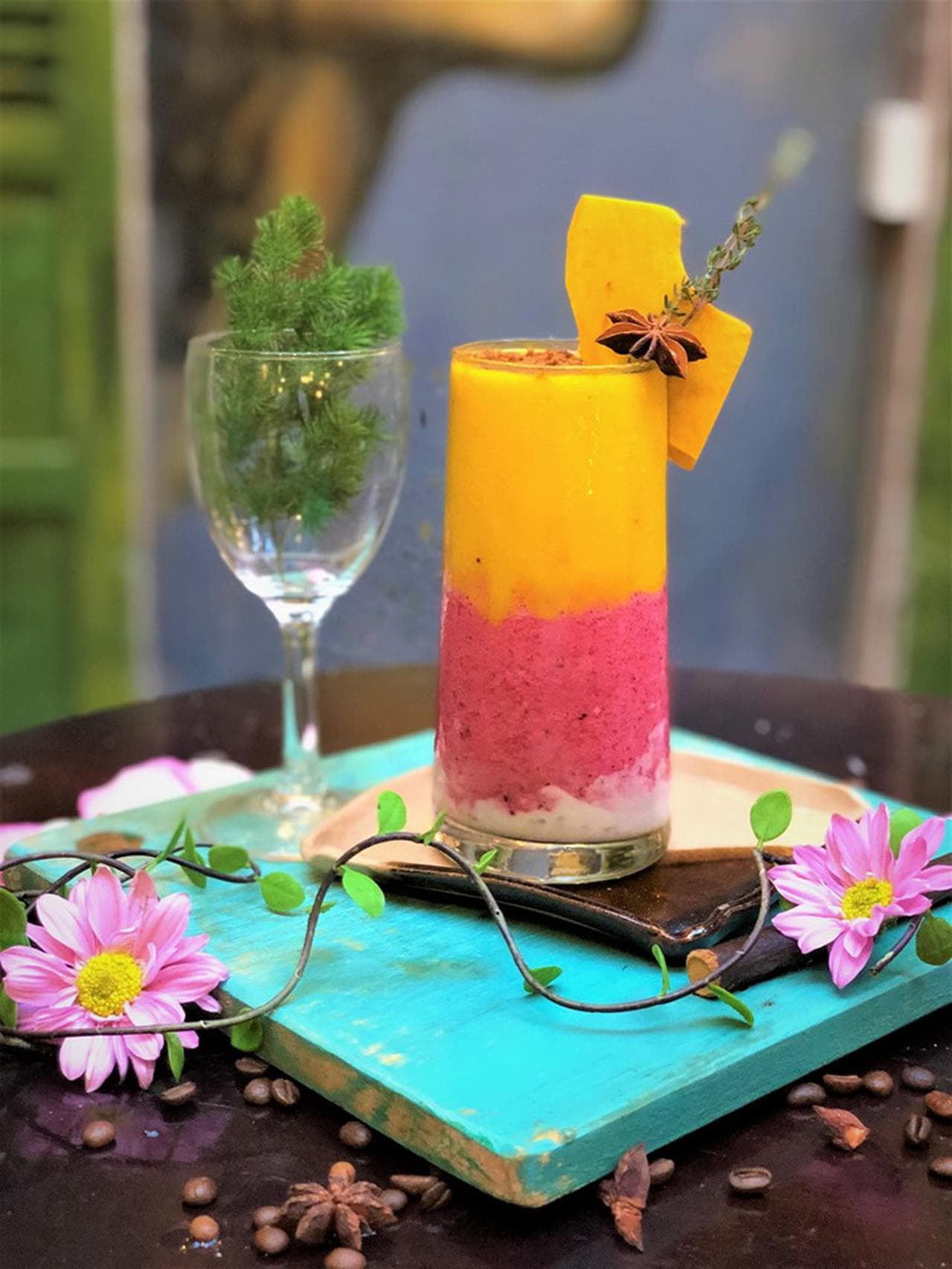 Jungle Coffee: A Green Oasis on Lê Quý Đôn Street - Hình 5