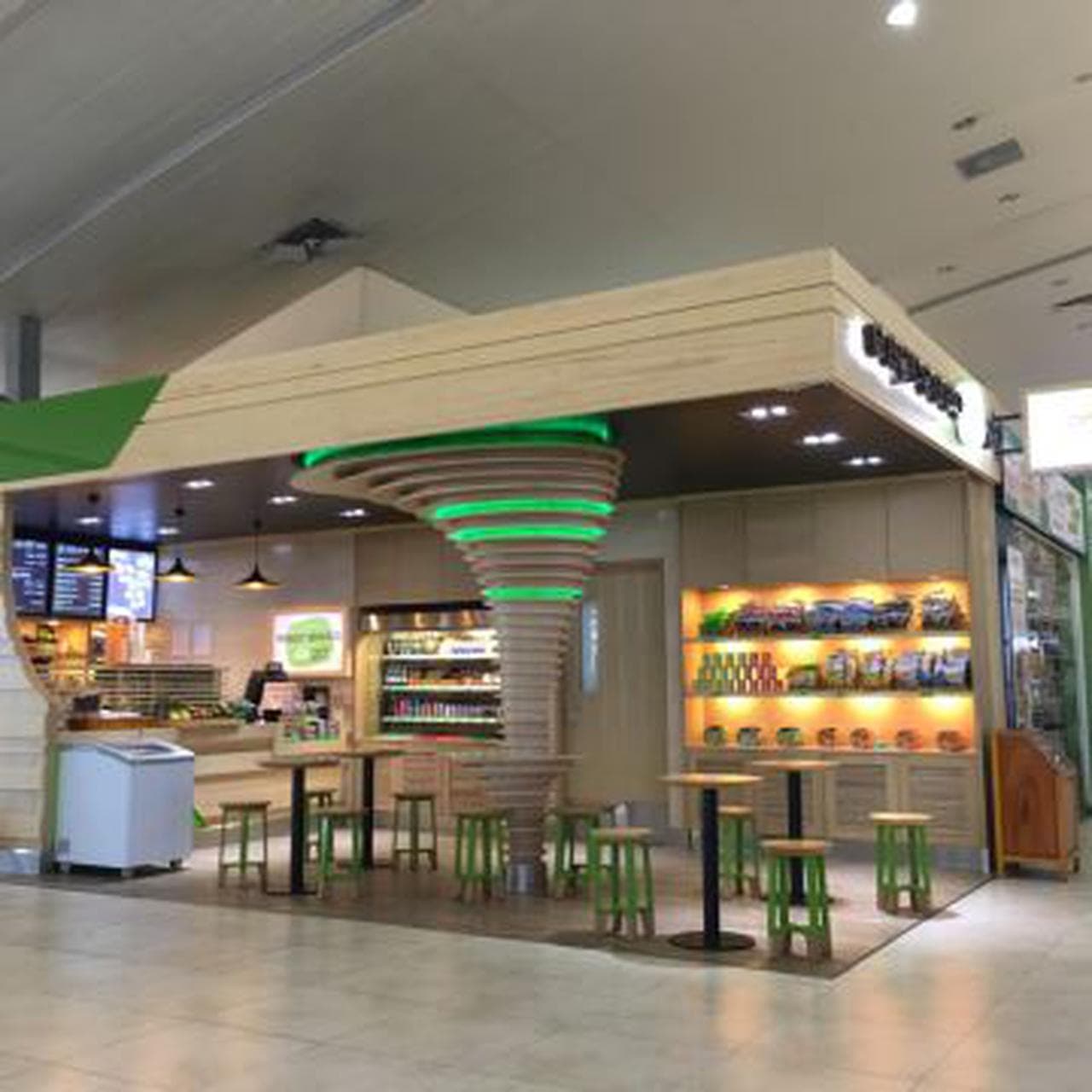 Espresso To Go: Your Ideal Pit Stop at Cam Ranh Airport - Hình 1