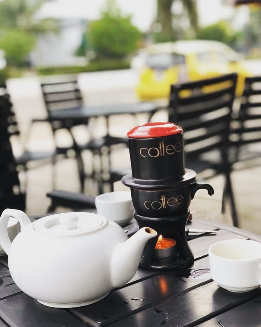 Koi Cafe: Không gian thoáng đãng, ly cà phê thơm ngon - Hình 3