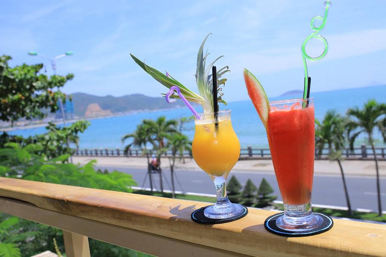 Hải Sản Làng Tôm: Ẩm Thực Biển Xanh Mát Tại Nha Trang - Hình 8