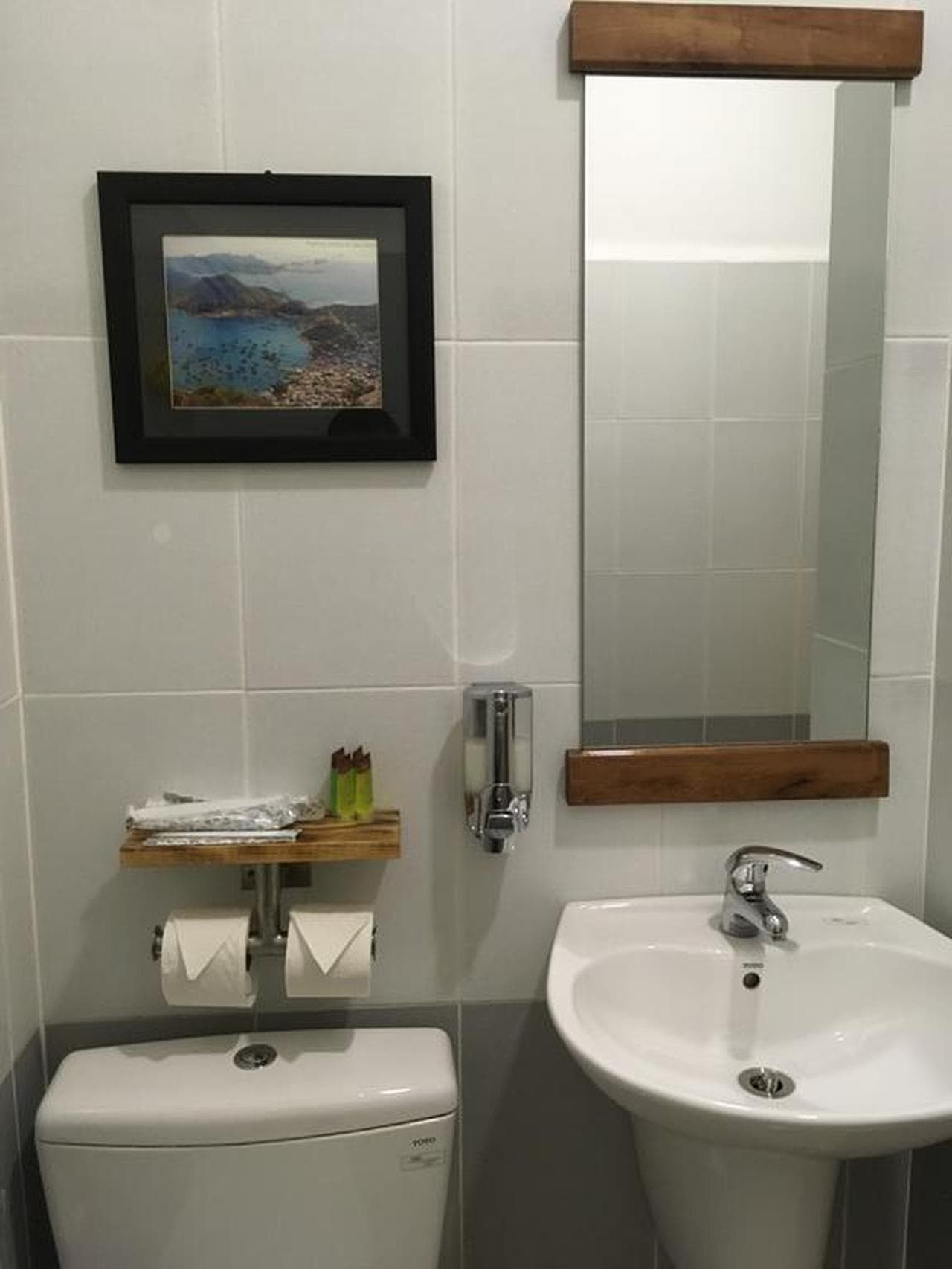 The Alley Hostel: Your Gateway to Nha Trang Adventure - Hình 4