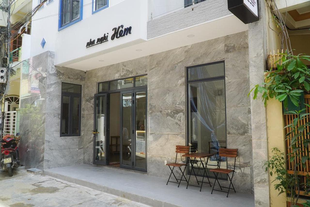 The Alley Hostel: Your Gateway to Nha Trang Adventure - Hình 9