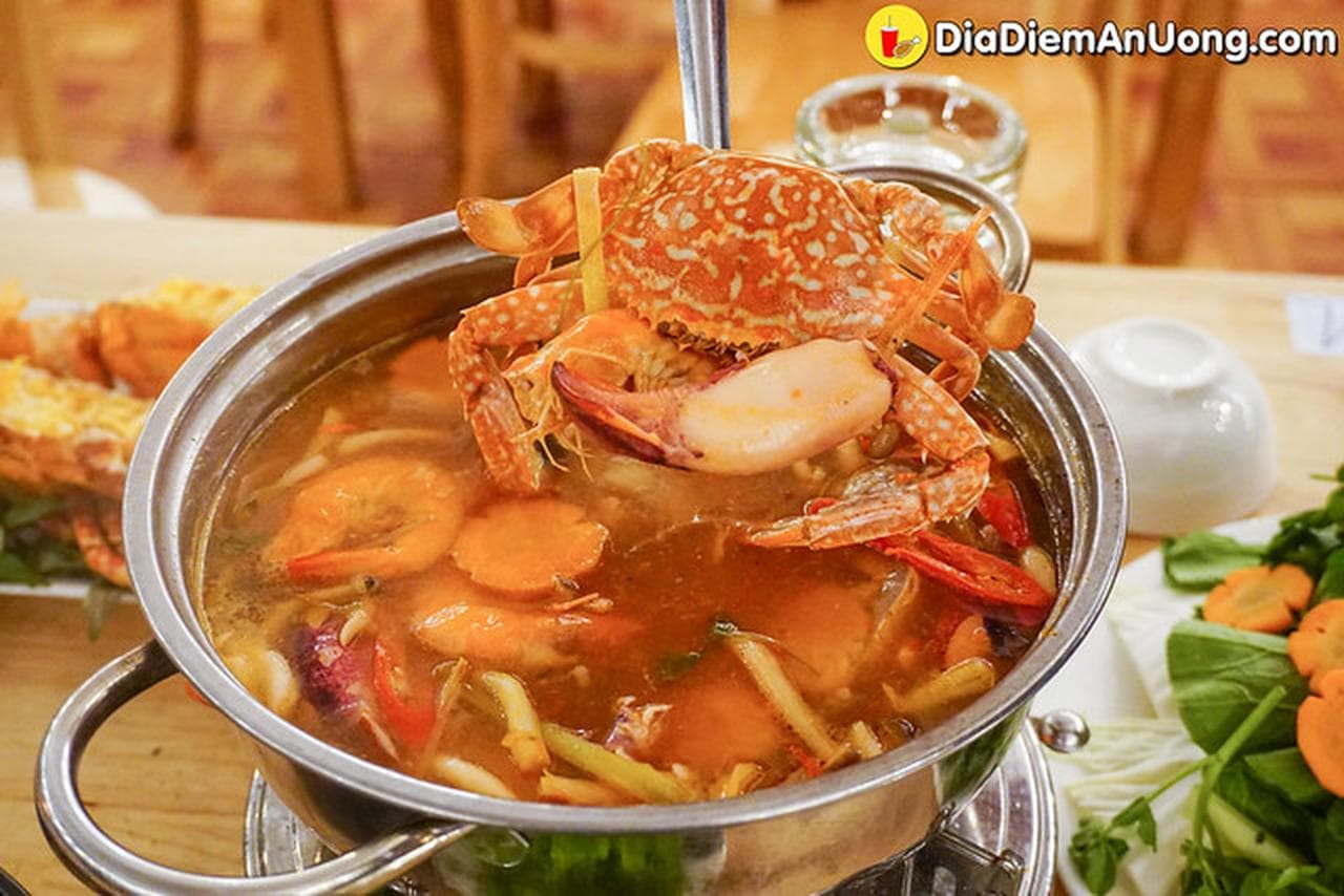Chợ Hải Sản Bốn Bao: Nét Thơm Ngon Thu Hút Du Khách - Hình 5