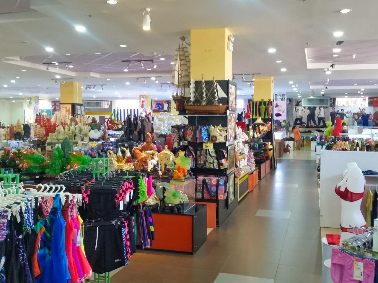 Maximark Nha Trang: Thiên đường mua sắm lý tưởng cho du khách - Hình 19