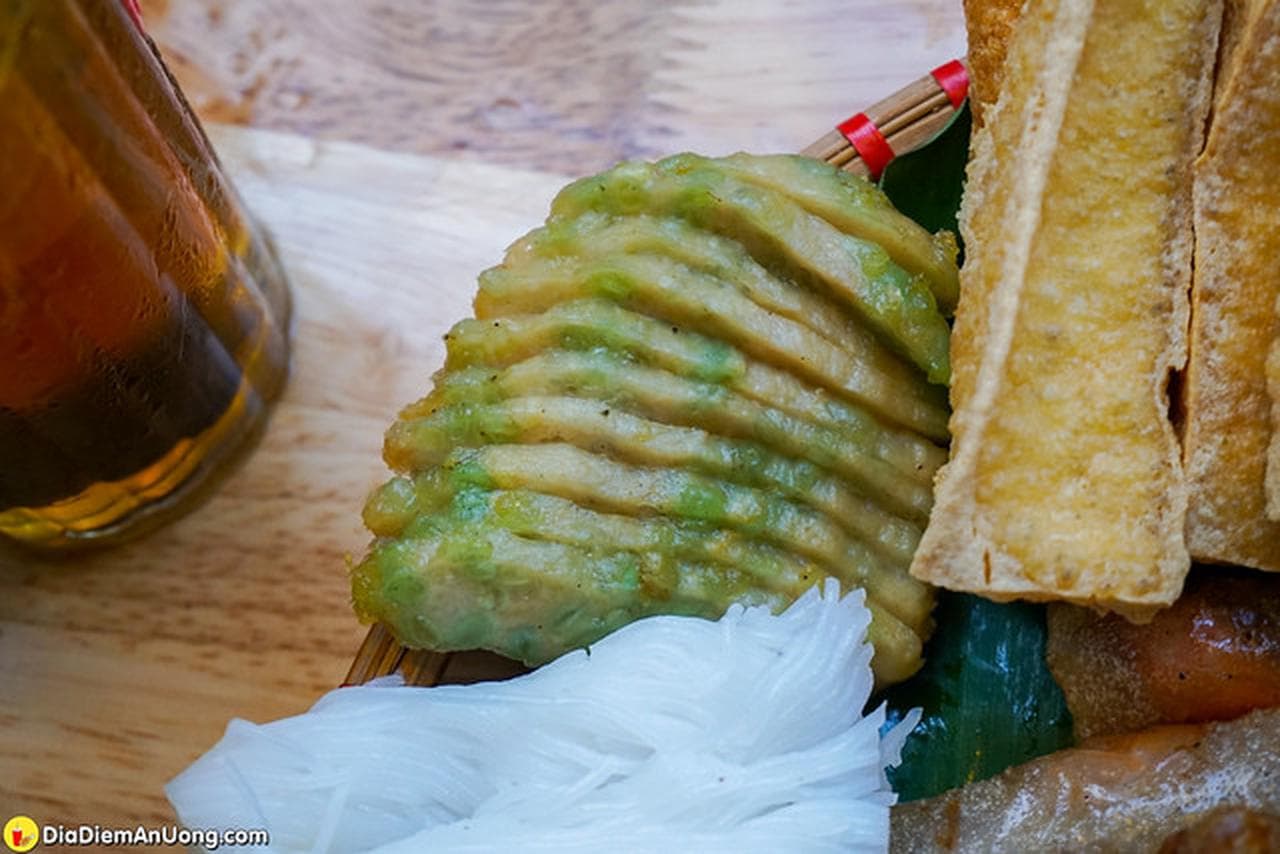 Mẹt Bún Đậu Nguyễn Trung Trực: A Culinary Masterpiece - Hình 8