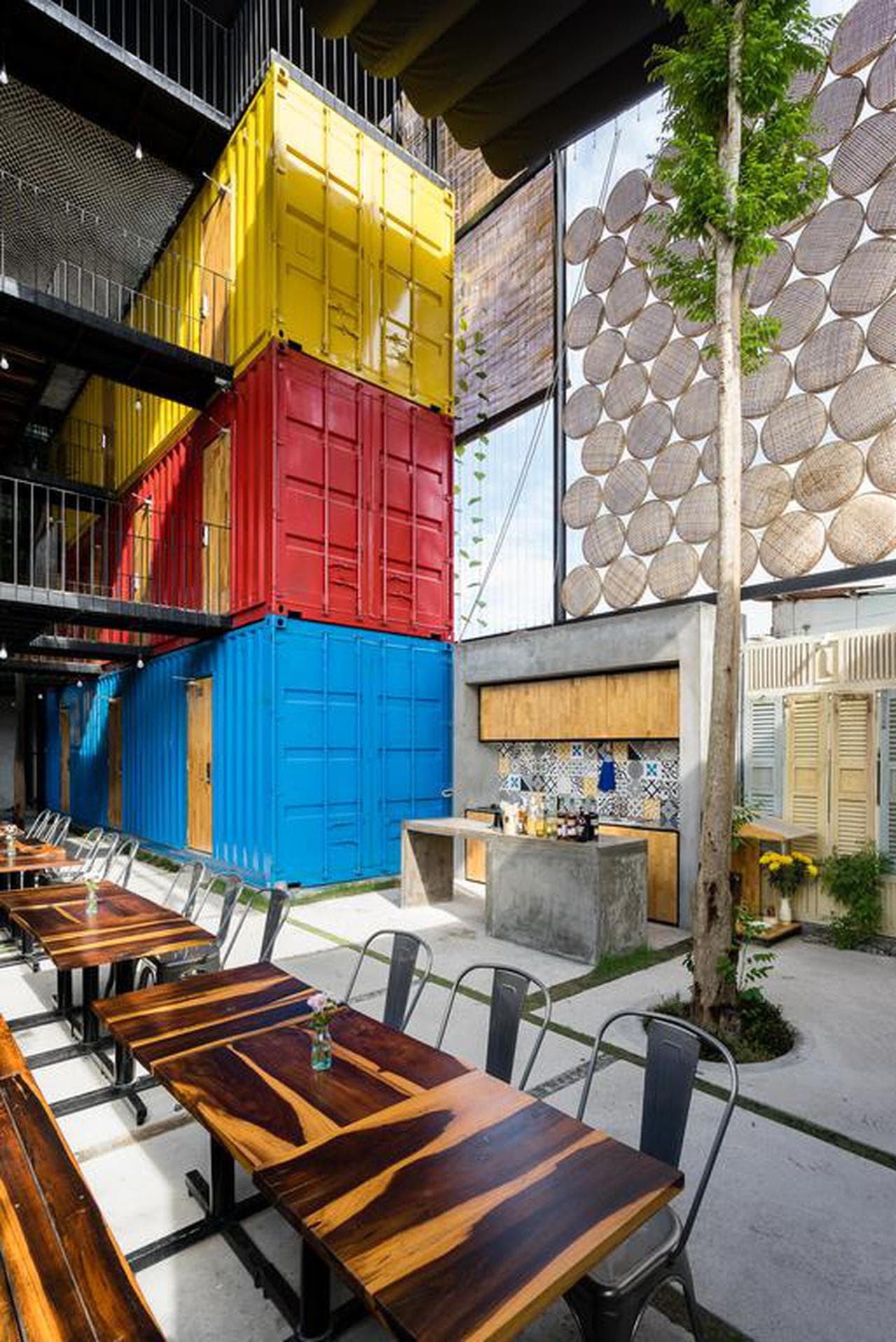 Ccasa Hostel: Your Home Away From Home in Nha Trang - Hình 2