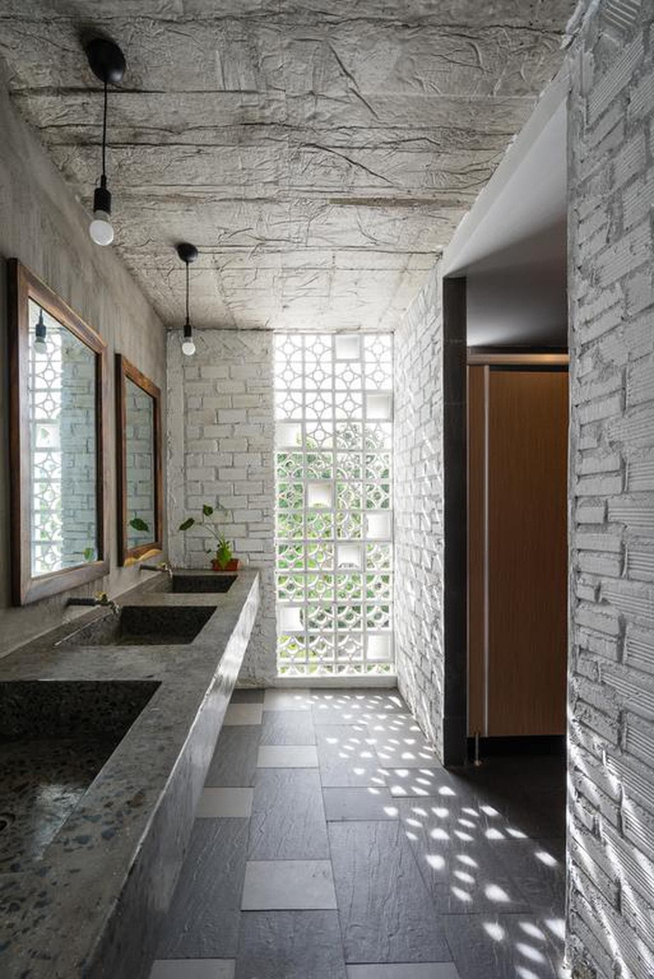 Ccasa Hostel: Your Home Away From Home in Nha Trang - Hình 16