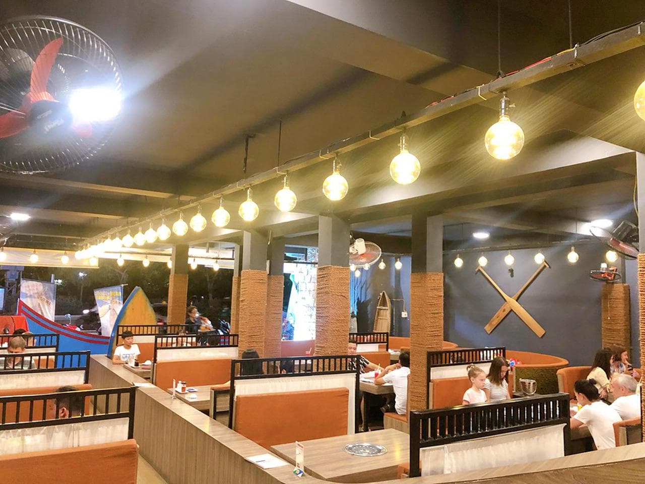 Tuna House: A Culinary Paradise for Tuna Lovers in Nha Trang - Hình 10