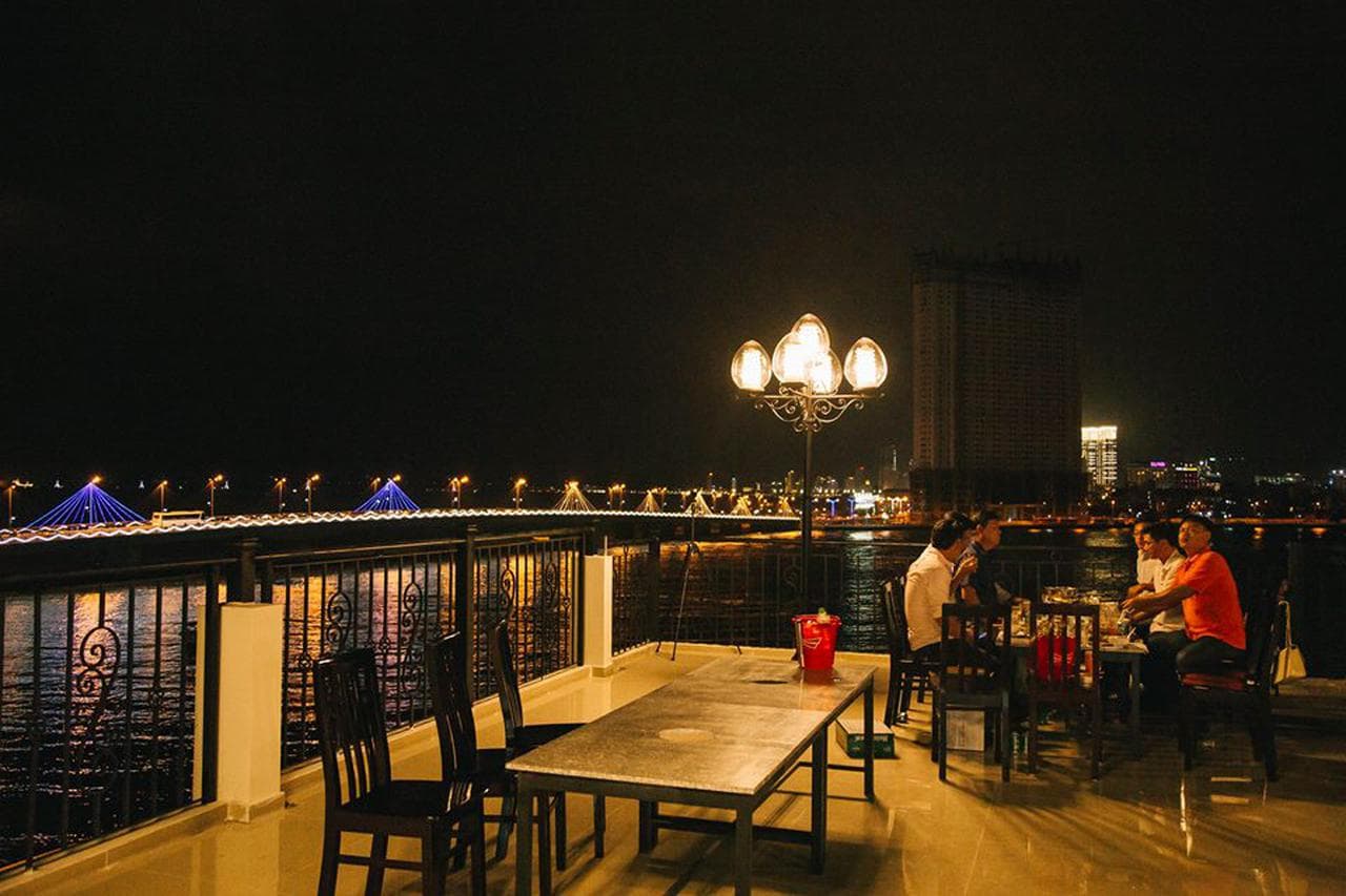 Hằng 66: Hải Sản Tuyệt Vời, Ngắm Biển Nha Trang Mê Hồn - Hình 1