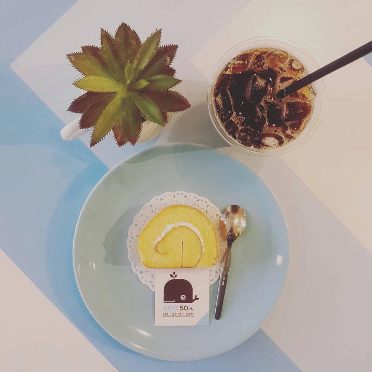 Sea 50.No Coffee: Pure White Charm and Sweet Delights - Hình 5