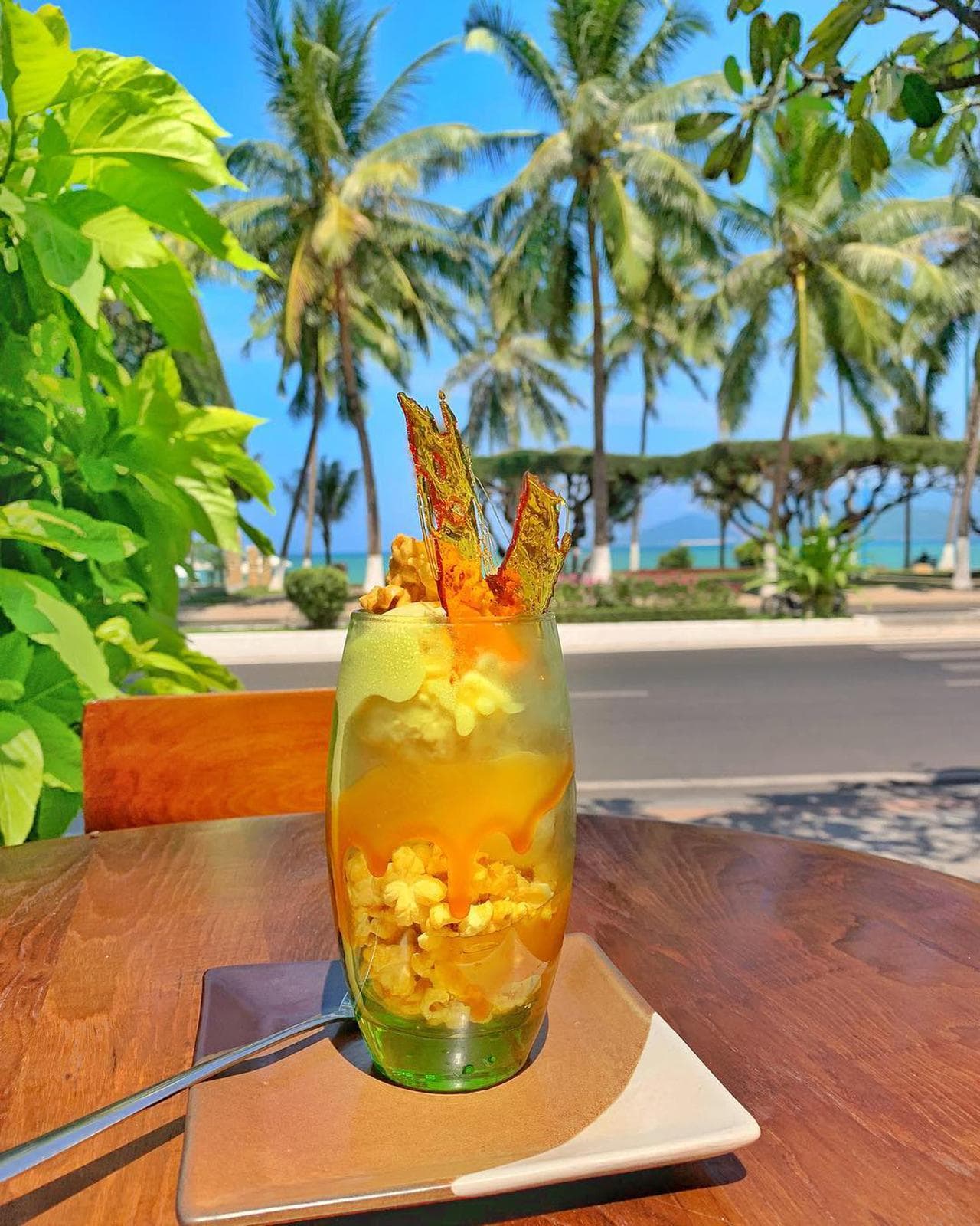 Runam Bistro Nha Trang: Elegance, Coffee, and Sea Breezes - Hình 5