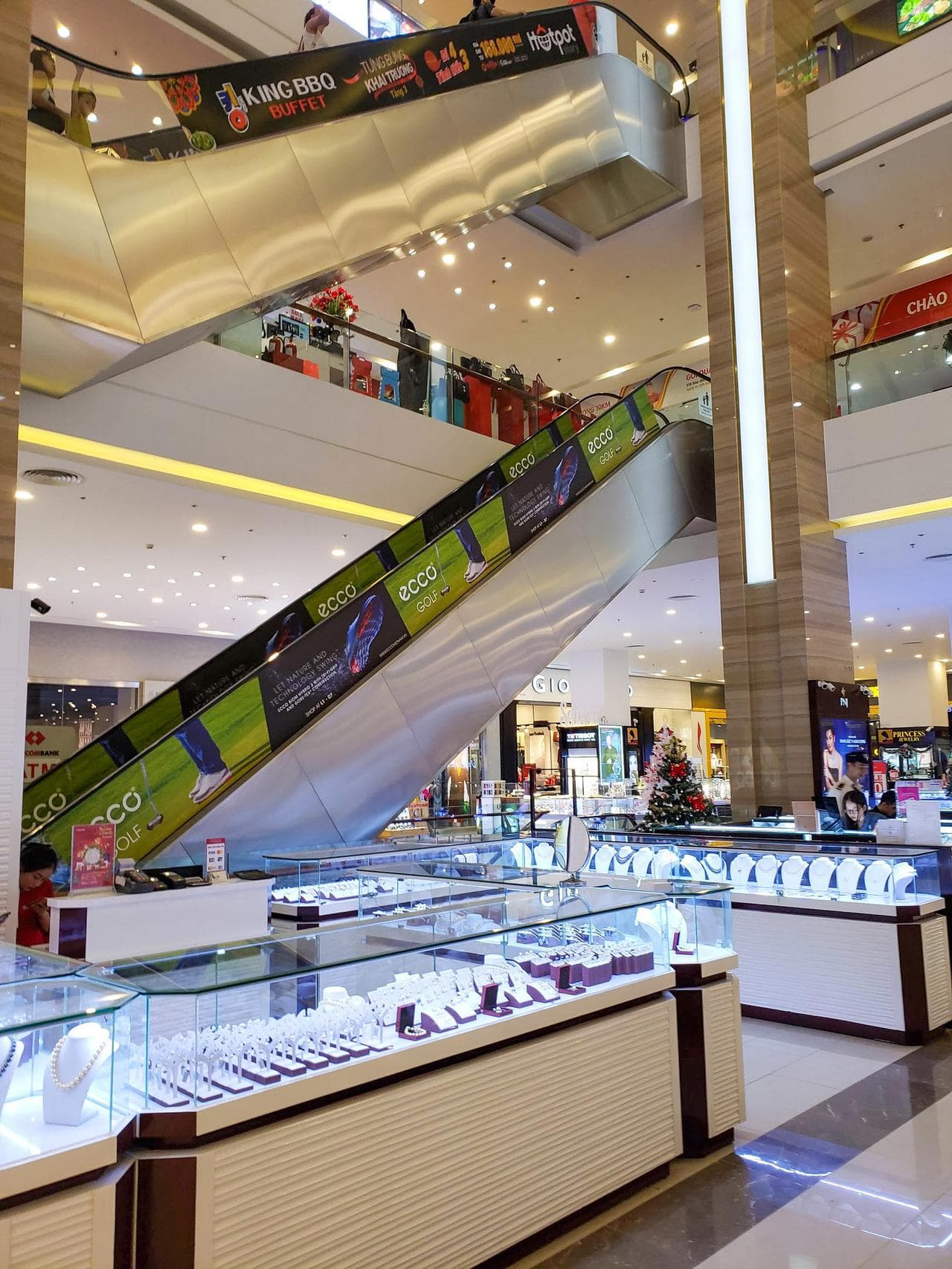 Vincom Plaza Trần Phú - The Ideal Destination in Nha Trang. - Hình 35