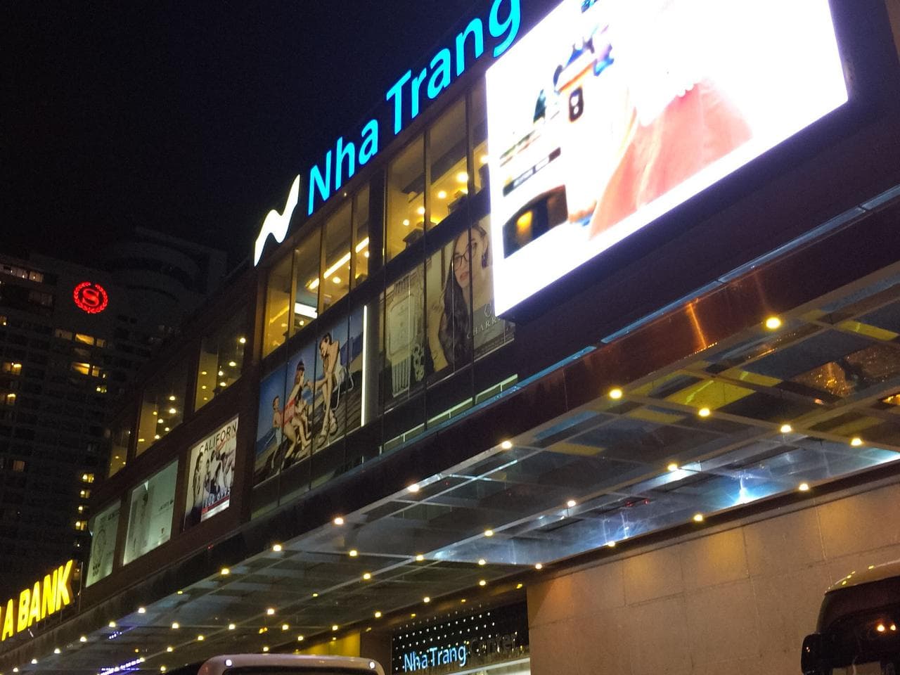 Nha Trang Centre: Thiên đường mua sắm và giải trí - Hình 19