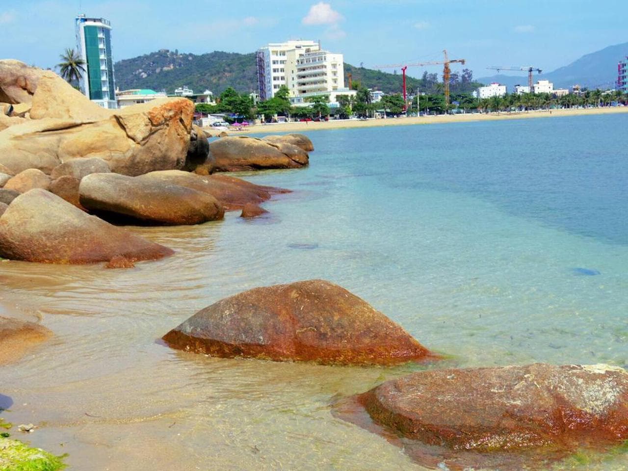 Hoang Son Hotel: Your Perfect Nha Trang Getaway - Hình 41