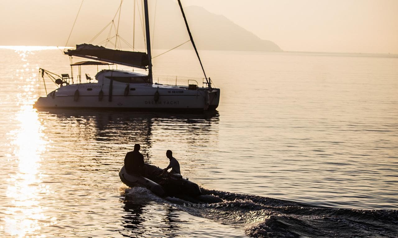 Ninh Van Bay: a hidden paradise for relaxation and adventure - Hình 3
