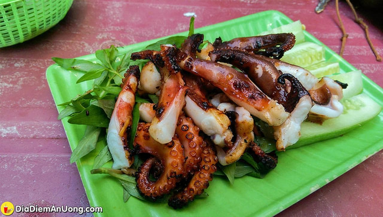 Ốc Alley: A Culinary Paradise for Snail Lovers - Hình 6